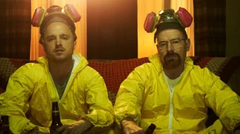 Egrilik sari Netflix seriali Barcha qismlar O'zbek tilida 2008-2013 Uzbekcha tarjima skrinshot 3