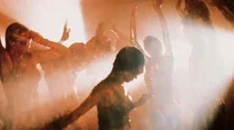 Bleyd 1 / Blade Uzbek tilida 1998 O'zbekcha tarjima kino HD skrinshot 1