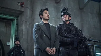 Falokat Koreya kinosi / Pektu Tog'i / Portlash / Halokat Uzbek tilida 2019 O'zbekcha tarjima kino HD skrinshot 2