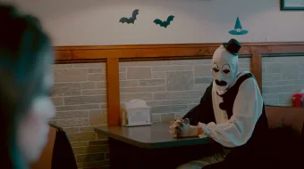 Dahshatli masxaraboz Uzbek tilida 2016 O'zbekcha tarjima kino HD skrinshot 3