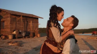 Qarol : Muhtasham Yuz Yil 2024 HD Uzbek tilida Tarjima kino Skachat skrinshot 1