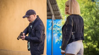 Kuchli zarba / Maksimal Udar Uzbek tilida 2017 O'zbekcha tarjima kino HD skrinshot 3