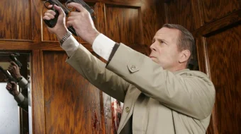 Slevinning Omadli Raqami / Sleyvenning Baxtli kuni / Slevin Uzbek tilida 2005 O'zbekcha tarjima kino HD skrinshot 1