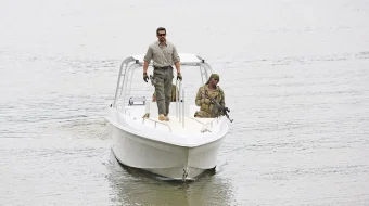 Bo'rilar jangi 1 Uzbek tilida 2015 O'zbekcha tarjima film Full HD skachat skrinshot 1