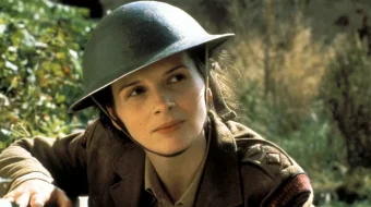 Bemor Ingliz / Angliyalik Kasal Uzbek tilida 1996 O'zbekcha tarjima kino HD skrinshot 2