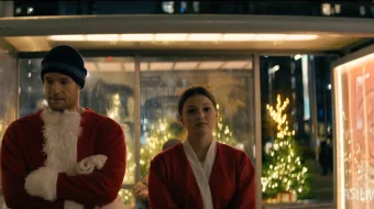 Yangi yildagi talonchilik / Rojdestvodagi o'g'irlik 2025 Uzbek tilida O'zbekcha tarjima kino Full HD tas-ix skachat skrinshot 2