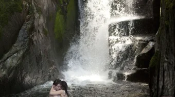 Sumerki 4 : Tong otishi 1-qism 2011 Uzbek tilida O'zbekcha tarjima film Full HD skachat skrinshot 1