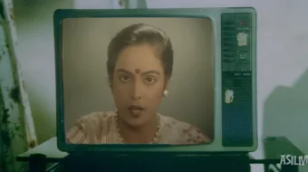 Qonun soyasida / Korrupsiya / Begunohlar Jazosi / Bhrashtachar Hind kino 1989 Uzbek tilida O'zbekcha tarjima kino Full HD tas-ix skachat skrinshot 2