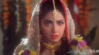 Oy yuzli / Onamning vasiyati, Kelinning fitnasi Hind kino 1994 Uzbek tilida O'zbekcha tarjima kino Full HD tas-ix skachat skrinshot 4