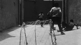 Futbol ishqibozi Eron filmi Uzbek tilida 1974 Full HD O'zbek tarjima skrinshot 1