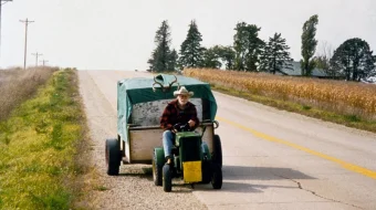 Oddiy hikoya Uzbek tilida 1999 O'zbekcha tarjima film Full HD skachat skrinshot 3