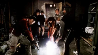 Ari ini Uzbek tilida 2001 O'zbekcha tarjima kino HD skrinshot 2