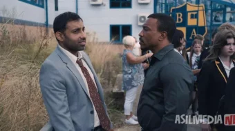 O'tish davri / O'smirlik Netflix seriali Barcha qismlar O'zbek tilida 2025 Uzbekcha tarjima skachat skrinshot 3