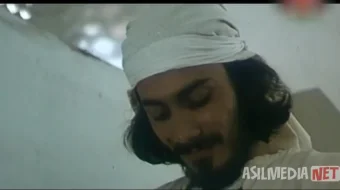 Dahoning yoshligi / Ibn Sino yoshligi 1982 Uzbek tilida O'zbekcha tarjima kino Full HD tas-ix skachat skrinshot 3