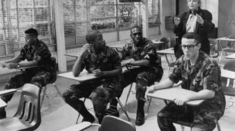 Uyg'onish davri odami Uzbek tilida 1994 HD O'zbek tarjima tas-ix skachat skrinshot 3