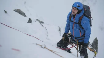 Cho’qqi / Qo'rquv tog'i Uzbek tilida 2022 O'zbekcha tarjima film Full HD skachat skrinshot 2