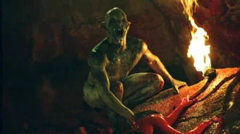 No'malum maxluqlar g'ori 1 / Vaximali zulmat / Pastga tushish 1 Ujas kino Uzbek tilida 2005 O'zbekcha tarjima kino HD skrinshot 3