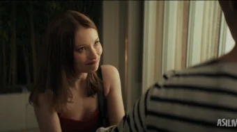 Yana bir imkoniyat / Tekiladagi vaqt mashinasi / Yana bir qadah 2025 Uzbek tilida O'zbekcha tarjima kino Full HD tas-ix skachat skrinshot 1