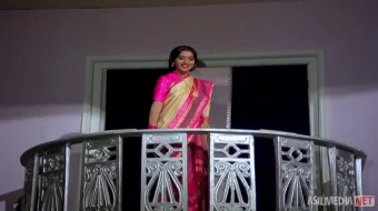 Uyidan haydalgan kelin / Uchqunlarga aylangan ko'z yoshlar Hind kino 1993 Uzbek tilida O'zbekcha tarjima kino Full HD tas-ix skachat skrinshot 3