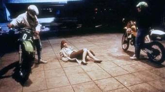 Yuqori Tavakkal / Xatar Uzbek tilida 1995 O'zbekcha tarjima film Full HD skachat skrinshot 3