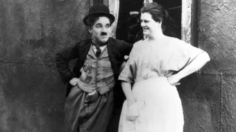 Charli chaplin va kichkintoy Uzbek tilida 1921 O'zbekcha tarjima film Full HD skachat skrinshot 2