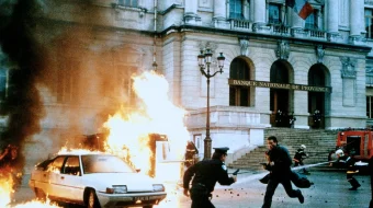 Katta tavakkal / Yuqori Xavf / Maximum Risk Uzbek tilida 1996 O'zbekcha tarjima kino HD skrinshot 1