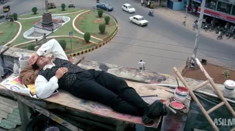 Tilsiz oshiq / Sevgi odamni telba qiladi / Muhabbat — telbalik / 2002  Hind kino Uzbek tilida O'zbekcha tarjima kino Full HD tas-ix skachat skrinshot 2