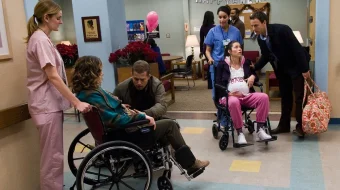 Yangi yil arafasida | Eski Yangi yil Uzbek tilida 2011 kino HD skrinshot 4