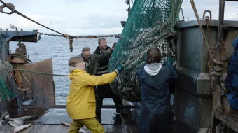 Snegir Rossiya filmi Uzbek tilida 2023 O'zbekcha tarjima kino HD skrinshot 4