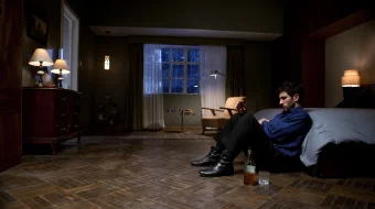 Bunker Uzbek tilida 2011 O'zbekcha tarjima kino HD skrinshot 4