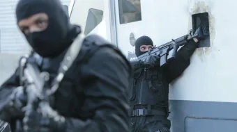 Qaroqchilar / Rayderlar Fransiya filmi Jangari film Uzbek tilida 2015 O'zbekcha tarjima kino HD skrinshot 1