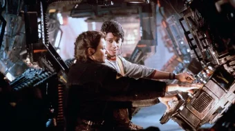 Oy 44 / Luna qirq to'rt Uzbek tilida 1990 O'zbekcha tarjima kino HD skrinshot 2