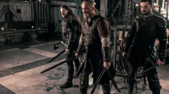 So'ngi qirollik Netflix seriali Barcha qismlar O'zbek tilida 2015-2020 Uzbekcha tarjima skrinshot 4