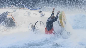 Umid So'nmagan / Umid so'nmaydi Uzbek tilida 2013 O'zbekcha tarjima kino HD skrinshot 1