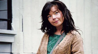 Zulmatdagi raqqosa Uzbek tilida 2000 O'zbekcha tarjima kino HD skrinshot 1