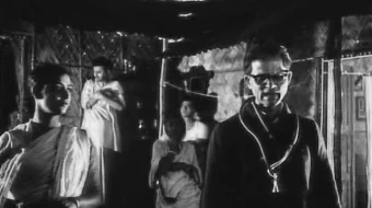 Bulut ortidagi yulduz Hind kinosi Uzbek tilida 1960 O'zbekcha tarjima kino HD skrinshot 2