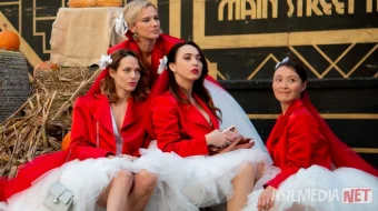 Qizlar Bazmi / Aqlsiz Qizlar 2021 HD Uzbek tilida Tarjima kino Skachat skrinshot 1