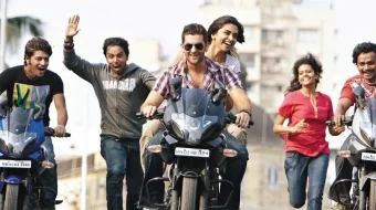 Sevib Qoldim / Lafangey Parindey Hind kino Uzbek tilida 2010 HD O'zbek tarjima skrinshot 2