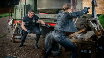 Britaniyalik Qasoskor 2: To'lov / Qasoskorlar intiqomi 1 Uzbek tilida 2020 yil premyera kino O'zbekcha tarjima kino HD skrinshot 1