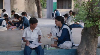 Onam sinfdoshim Hind kinosi Uzbek tarjima 2015 HD O'zbek tilida tas-ix skachat skrinshot 2