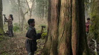 O'rmon qa'ridagi kulba / Yo'qotilgan joy Ujas kino Uzbek tilida O'zbekcha 2024 tarjima kino Full HD tas-ix skachat skrinshot 1