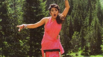 Muhabbat va qo'rquv / Qo'rquv ostonasida Hind kino Uzbek tilida 1993 kino HD skrinshot 2