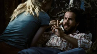 Amitvil Dahshatlari ujas film Uzbek tilida 2005 O'zbekcha tarjima film Full HD skachat skrinshot 3