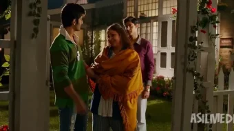 Qadrdon do'stlar / Eski jinsi Hind kino 2014 Uzbek tilida O'zbekcha tarjima kino Full HD tas-ix skachat skrinshot 4