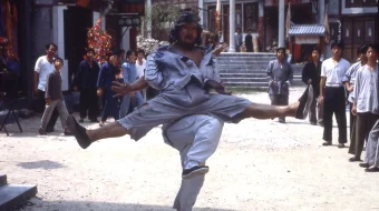 Yosh jang ustasi Uzbek tilida 1980 O'zbekcha tarjima kino HD skrinshot 2