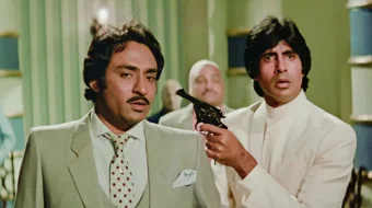 Sadoqatli xizmatkor / Sodiq xizmatchi Hind kino Uzbek tilida 1982 HD O'zbek tarjima skrinshot 2