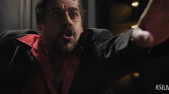 Soyadagi dushman / Yashirin yov 2025 Uzbek tilida O'zbekcha tarjima kino Full HD tas-ix skachat skrinshot 3