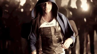 Yil talabasi 1 Hind kino Uzbek tilida 2012 HD O'zbek tarjima tas-ix skachat skrinshot 1