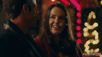 Shokoladli yangi yil / Shkaladga o'rangan rojdestvo 2020 Uzbek tilida O'zbekcha tarjima kino Full HD tas-ix skachat skrinshot 2