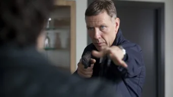 Agent Xemilton 2: O'g'irlangan Qiz Uzbek tilida 2012 O'zbekcha tarjima kino HD skrinshot 1